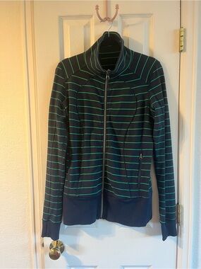 Lululemon Asana Navy Jacket with Green Stripes Med $118